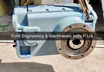 Extruder Gearbox Plastic Machinery manufacturer in Delhi